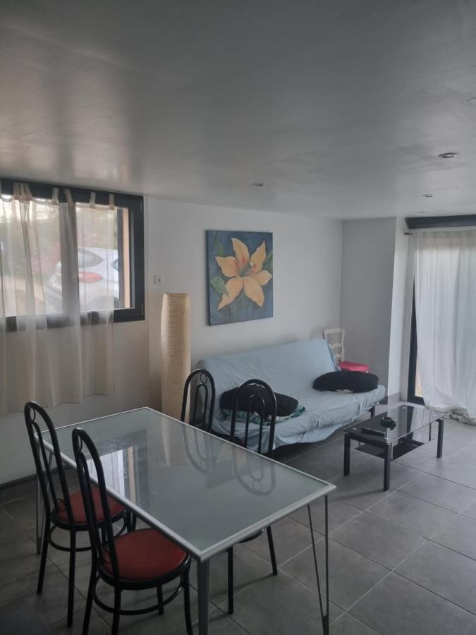 Apartment Grand T2 Les Aiguiers